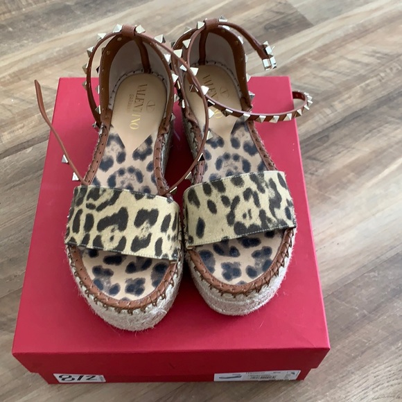 NIB platform Valentino sandals leopard print - Picture 1 of 6
